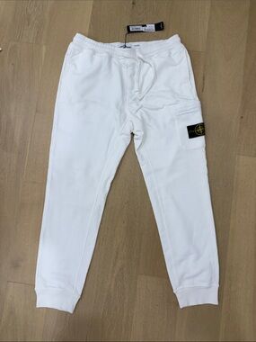 Stone Island Men’s White Cargo Sweatpants